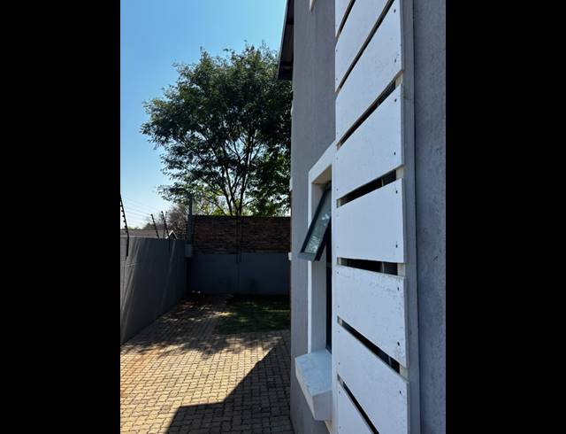 2 BEDROOM APARTMENT FOR SALE IN MONTANA